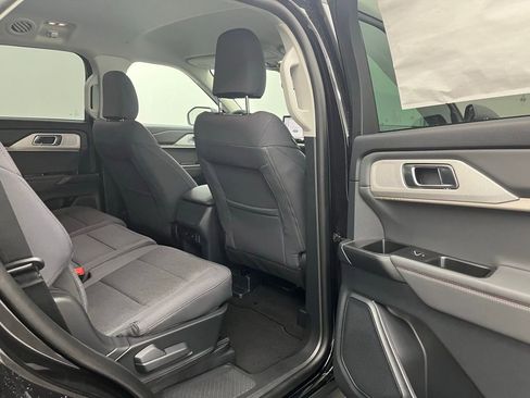 New 2026 Ford Explorer Active image 28