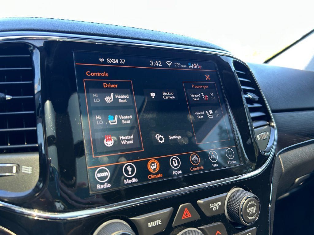 Used 2019 Jeep Grand Cherokee Summit w/ Platinum Series Group AWD/4WD image 34