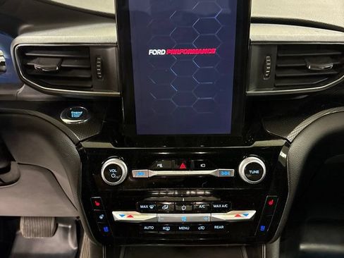 Used 2022 Ford Explorer ST w/ Equipment Group 401A AWD/4WD image 12