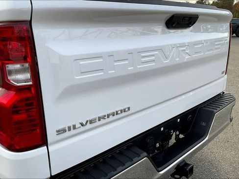 Used 2023 Chevrolet Silverado 1500 LT image 22