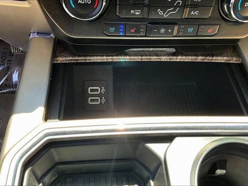 Used 2018 Ford F250 Lariat w/ Chrome Package AWD/4WD image 17