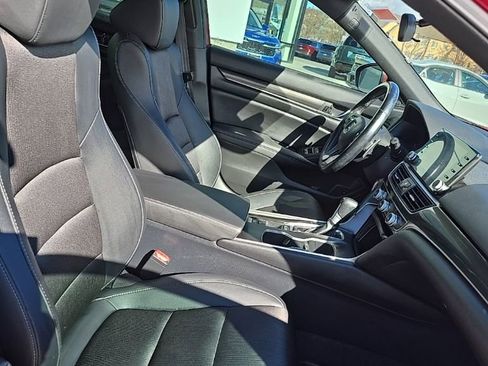 Used 2020 Honda Accord Sport image 8