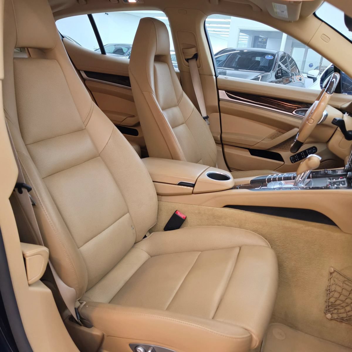Used 2016 Porsche Panamera 4S AWD/4WD image 25