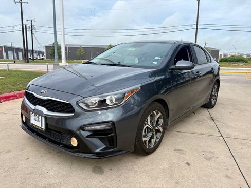 Used 2021 Kia Forte LXS FWD image 5