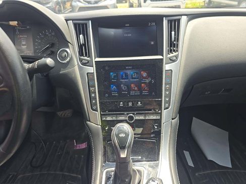 Used 2023 INFINITI Q50 Luxe AWD/4WD image 7