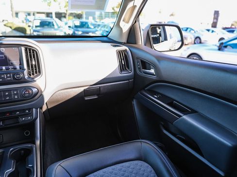 Used 2015 Chevrolet Colorado Z71 image 6