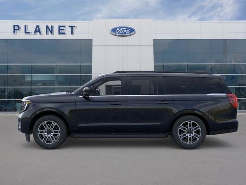 New 2025 Ford Expedition Max Active image 3