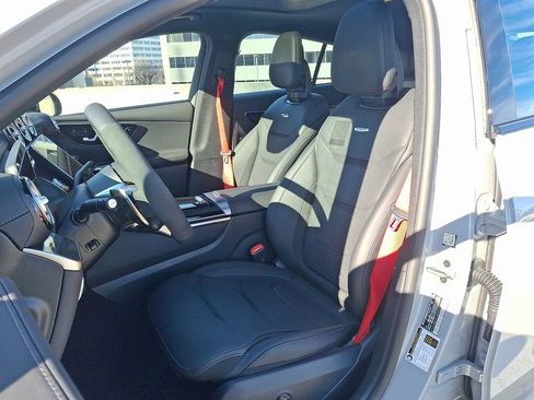 Used 2025 Mercedes-Benz GLC 63 AMG S image 15