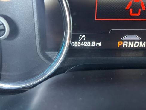 Certified 2020 Ford F150 Lariat w/ Equipment Group 502A Luxury image 15