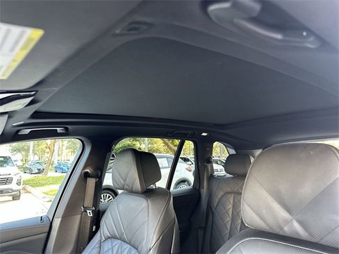 Used 2024 BMW X5 sDrive40i image 16