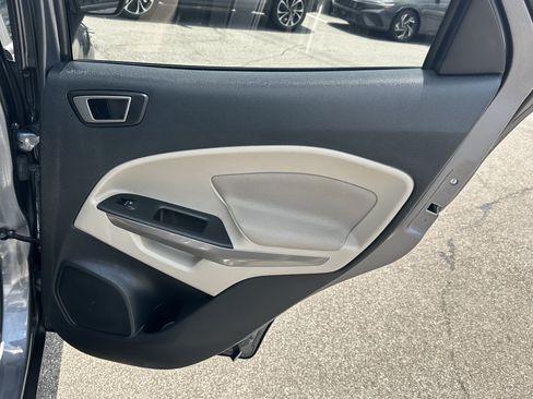 Used 2021 Ford EcoSport SE w/ SE Convenience Package FWD image 16