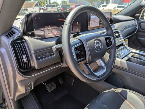 New 2026 Nissan Armada SL w/ Captain's Chari Seat Package image 10