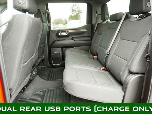 Used 2025 Chevrolet Silverado 1500 LT image 7