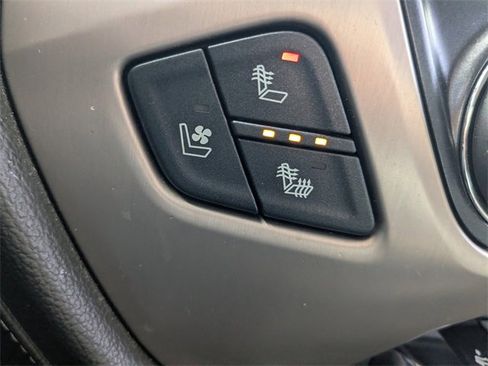 Used 2016 GMC Sierra 2500 Denali w/ Duramax Plus Package image 24