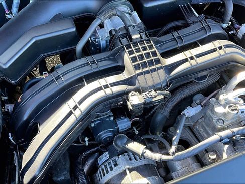 Used 2022 Subaru Outback Limited image 30