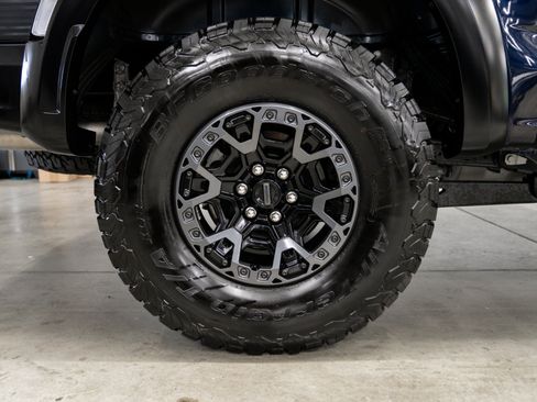 Used 2025 Ford F150 Raptor w/ Equipment Group 803A Raptor R AWD/4WD image 50