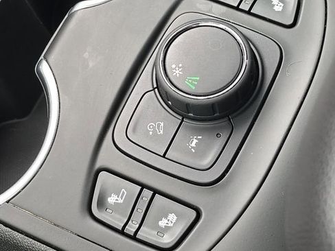 Used 2022 GMC Terrain SLT image 42