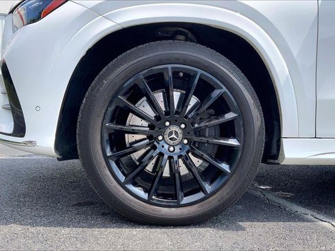 Used 2024 Mercedes-Benz GLE 350 4MATIC image 9