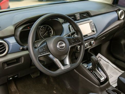 Used 2024 Nissan Versa SV w/ Trunk Package FWD image 10
