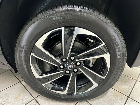 Certified 2025 Buick Enclave Sport Touring FWD image 15