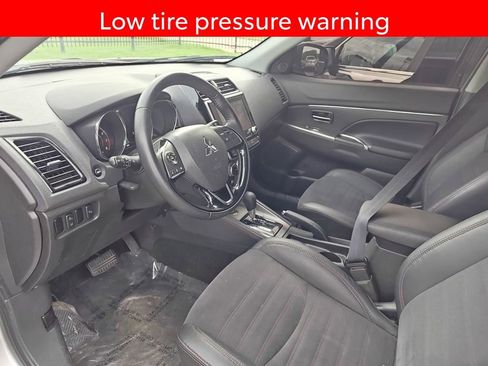 Used 2023 Mitsubishi Outlander Sport SE AWD/4WD image 6