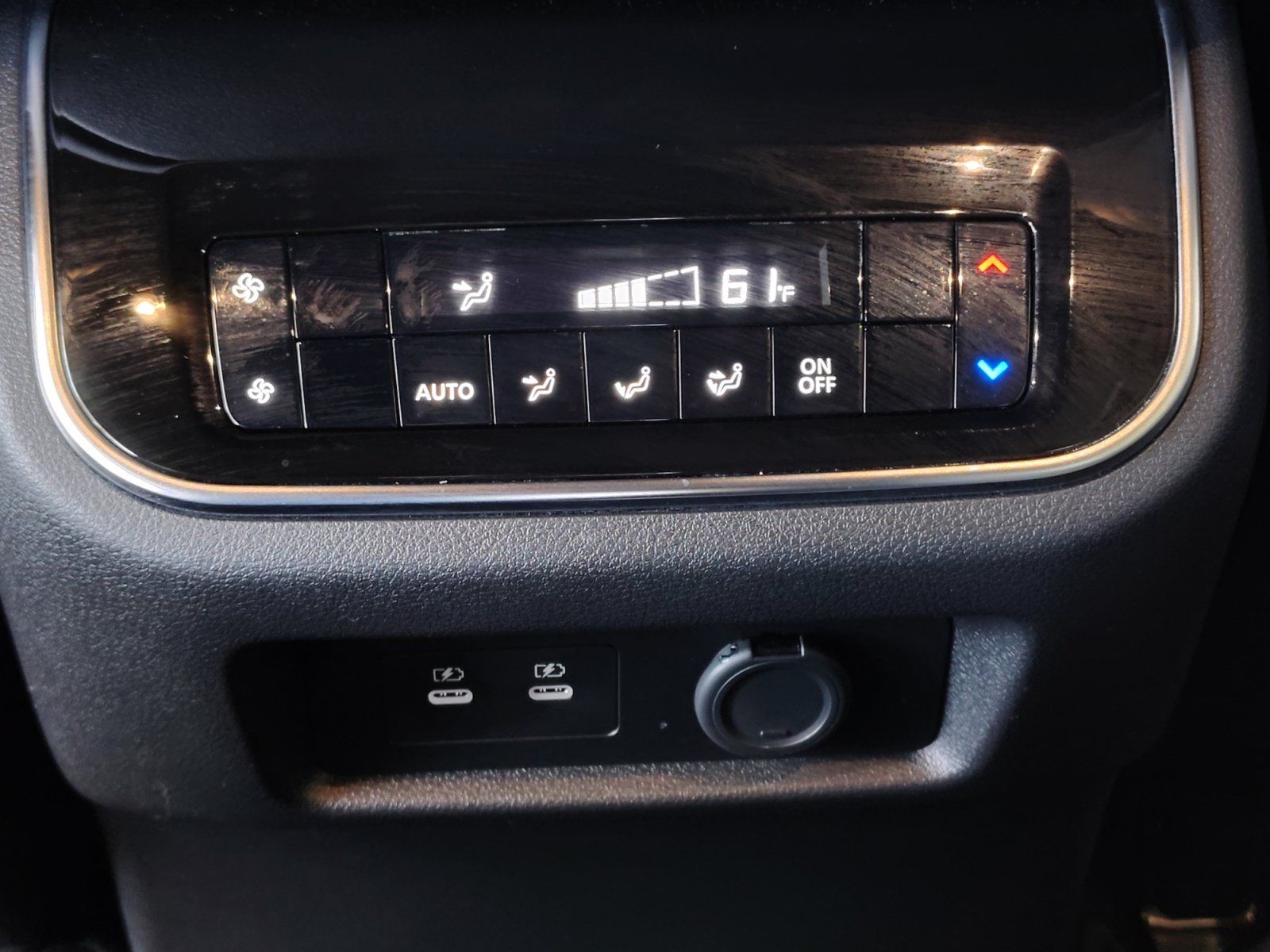 Used 2026 Nissan Armada SL w/ Captain's Chari Seat Package RWD image 38