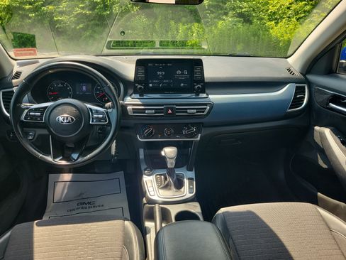 Used 2021 Kia Seltos S FWD image 18
