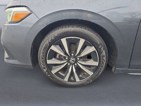 Used 2022 Honda Civic EX-L image 9