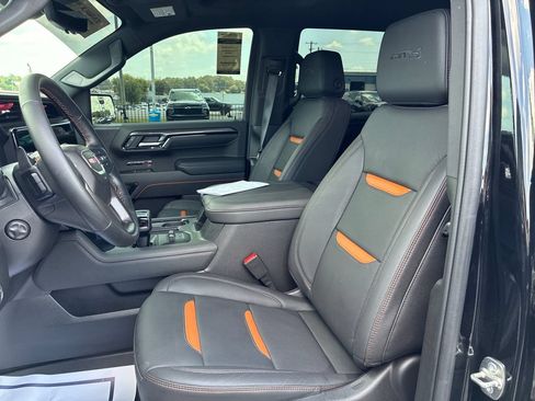 Used 2026 GMC Sierra 1500 AT4 w/ AT4 Premium Package AWD/4WD image 10