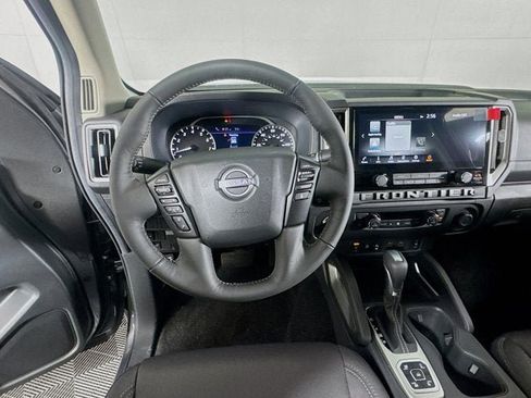 New 2026 Nissan Frontier SV w/ SV Convenience Package image 10