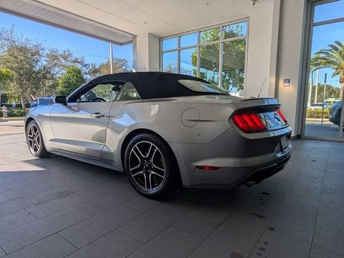 Used 2020 Ford Mustang Premium image 8