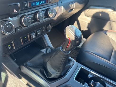 Certified 2022 Toyota Tacoma TRD Pro image 11