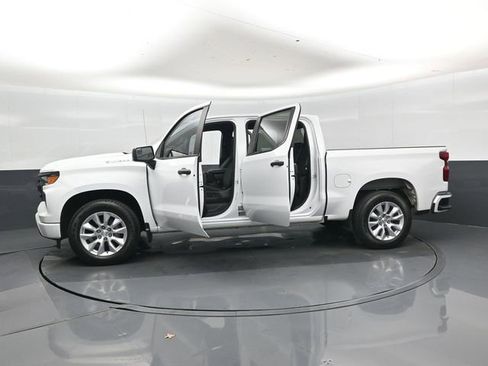Used 2022 Chevrolet Silverado 1500 Custom image 48