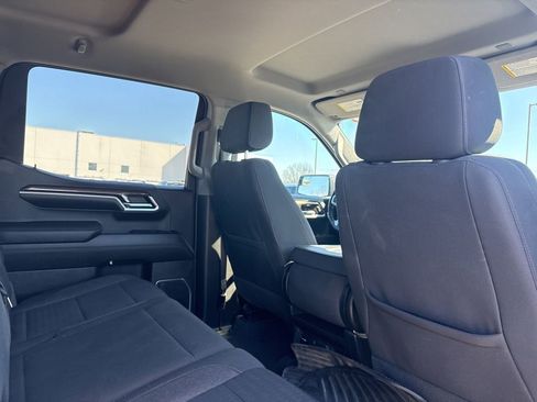 Used 2022 Chevrolet Silverado 1500 LT image 15