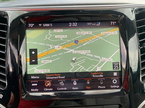 Used 2021 Jeep Cherokee Limited w/ Elite Package AWD/4WD image 19
