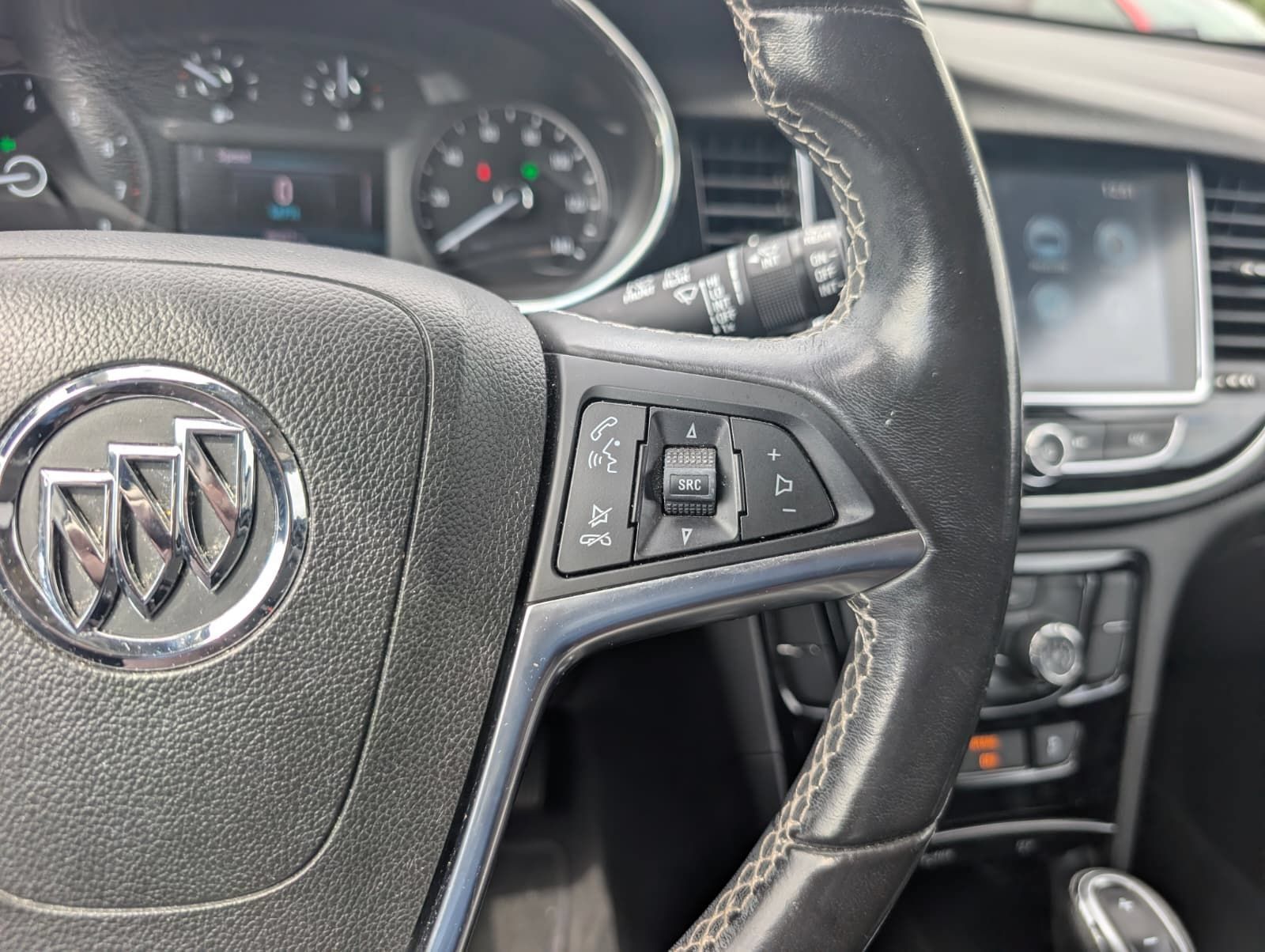 Used 2019 Buick Encore Preferred FWD image 27