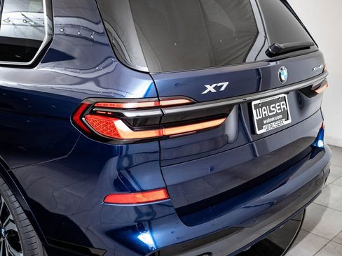 New 2026 BMW X7 xDrive40i w/ M Sport Package image 19