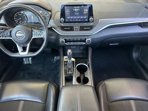 Certified 2024 Nissan Altima 2.5 SR FWD image 13