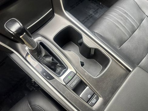 Used 2021 Honda Accord EX-L image 67