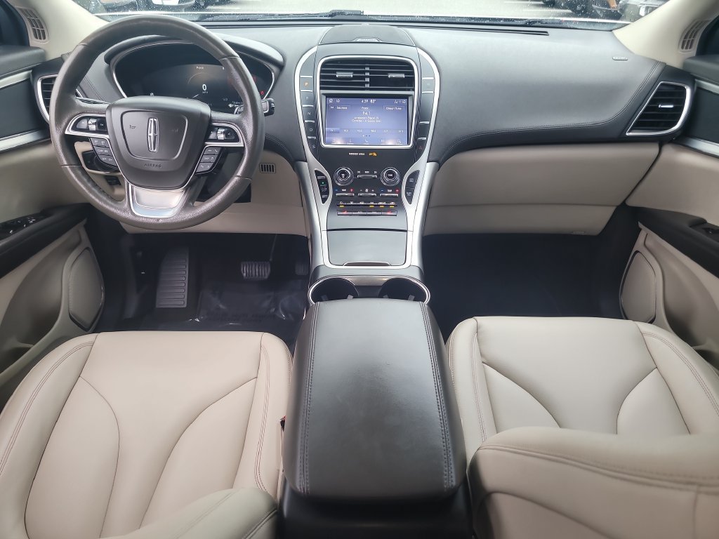 Used 2020 Lincoln Nautilus FWD image 12
