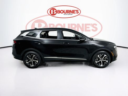 Used 2023 Kia Sportage EX FWD image 11
