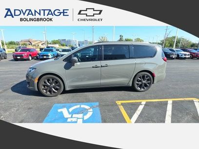 Used 2020 Chrysler Pacifica Touring-L w/ S Appearance Package
