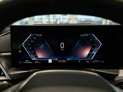 Used 2026 BMW 330i xDrive Sedan w/ Premium Package image 32