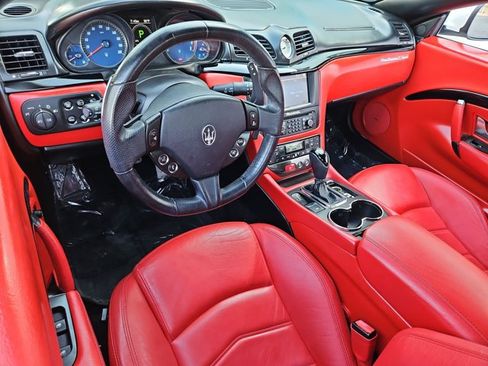 Used 2016 Maserati GranTurismo Sport RWD image 10