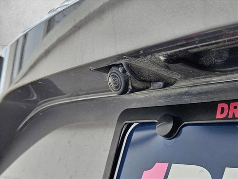 Used 2023 Acura MDX SH-AWD w/ Advance Package image 10