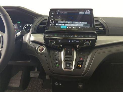 New 2026 Honda Odyssey EX-L image 16