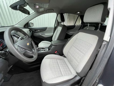 Used 2022 Chevrolet Equinox LT FWD image 23