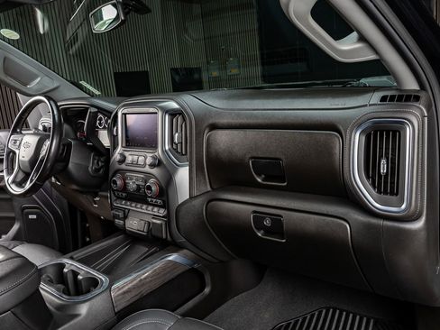 Used 2021 Chevrolet Silverado 2500 LTZ w/ LTZ Plus Package image 18