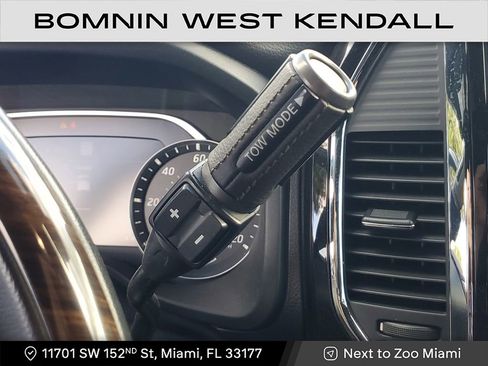 Used 2021 Nissan Titan Platinum Reserve w/ Moonroof Package image 28