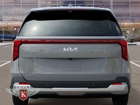 New 2026 Kia Carnival EX image 13